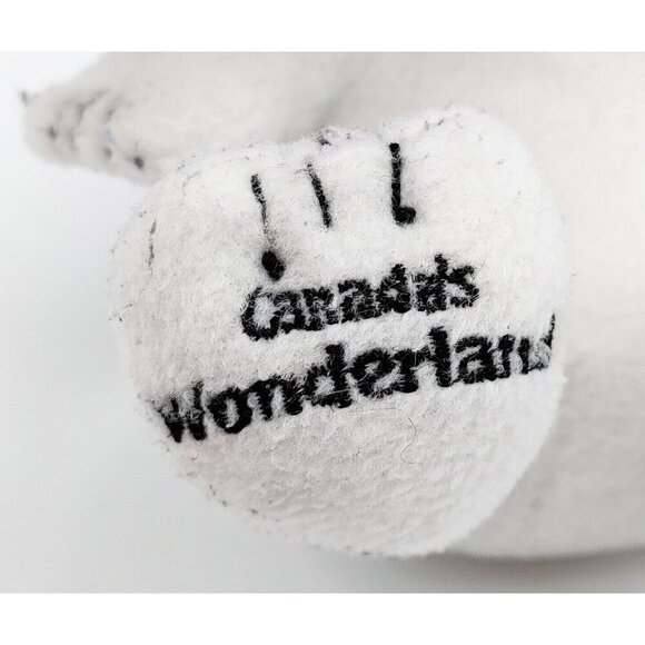 Cedar Fair White Canada's Wonderland Peanuts 6" Snoopy Dog Stuffed Plush Toy - Picture 3 of 6